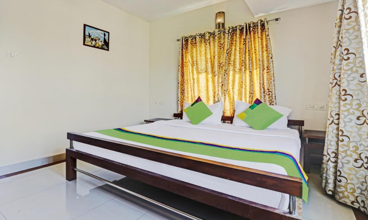 Treebo Trend Time Square Marine Drive Hotel Kochi Eksteriør billede