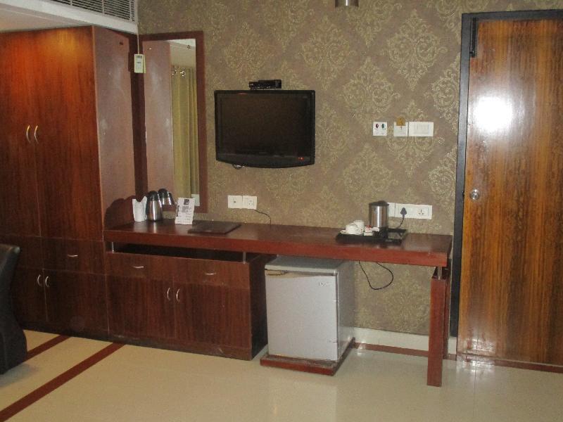 Treebo Trend Time Square Marine Drive Hotel Kochi Eksteriør billede